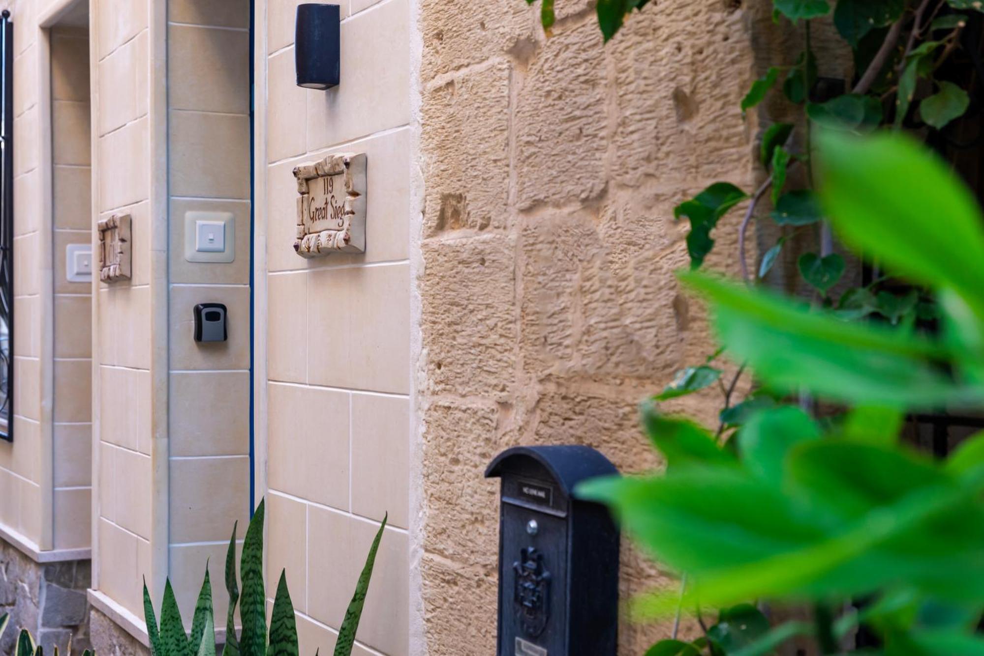Great Siege Apartment Senglea Exterior foto